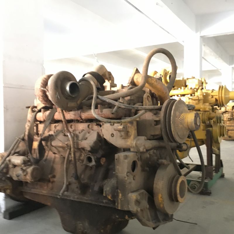 MAOQUN Excavator는 C.A.T, 코마쓰, 이수즈 등 중고 재생산 엔진을 수입했습니다.
