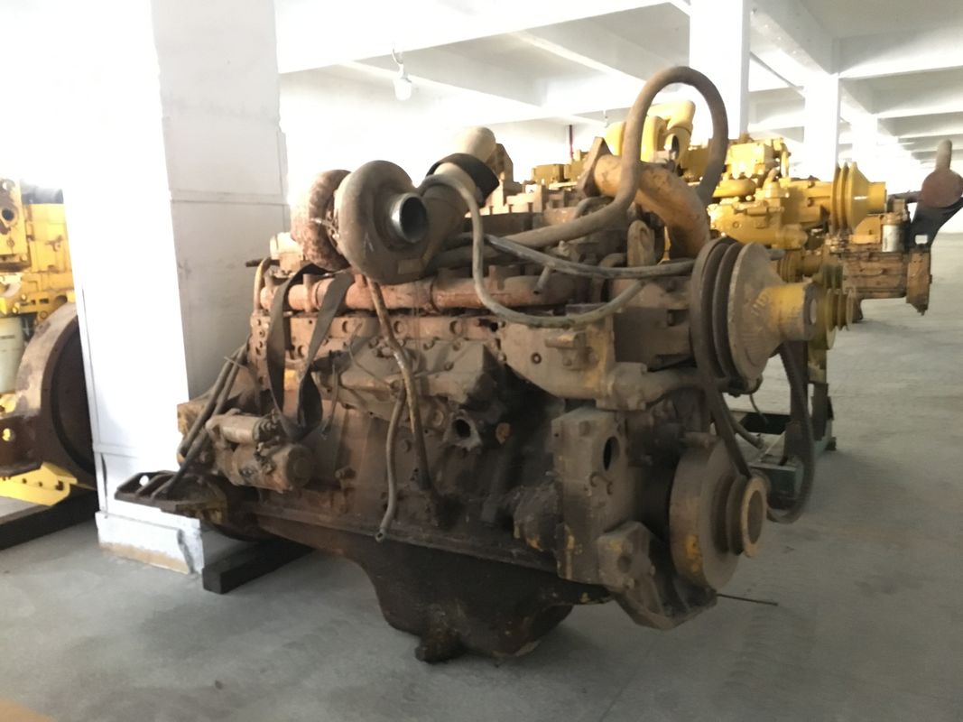 MAOQUN Excavator는 C.A.T, 코마쓰, 이수즈 등 중고 재생산 엔진을 수입했습니다.