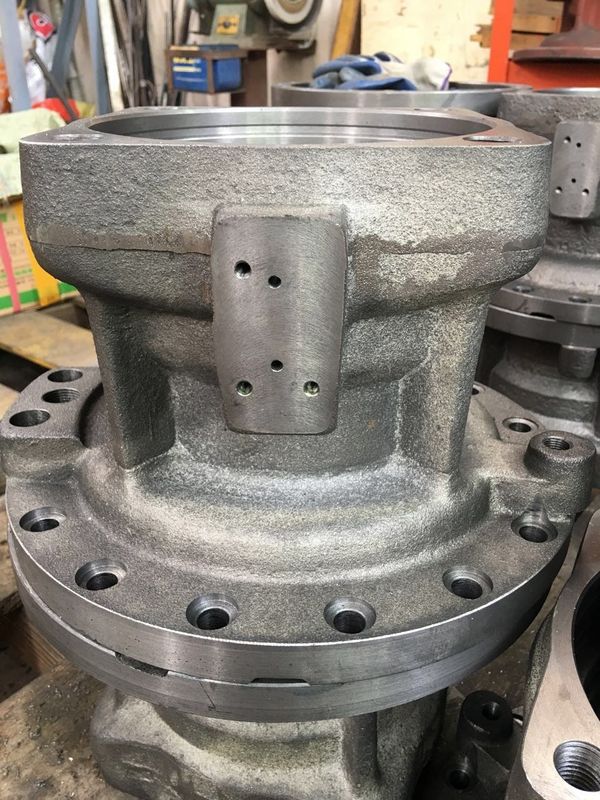 DH220-5 DH225-7 스윙 모터 assy 스윙 감소기 외부 기어 박스 없이 최종 드라이브 장치